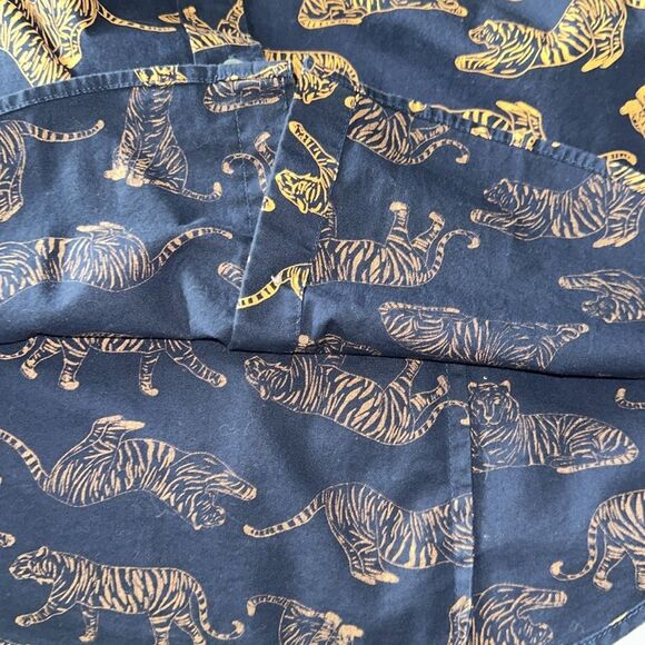 J. Crew S Navy Caramel Brown Tiger Print Signature Fit Stretch Cotton Shirt - Picture 13 of 13